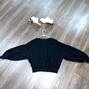 Size L Women’s Black Sweatshirt Crop Top Puff Sleeves French fashionable top